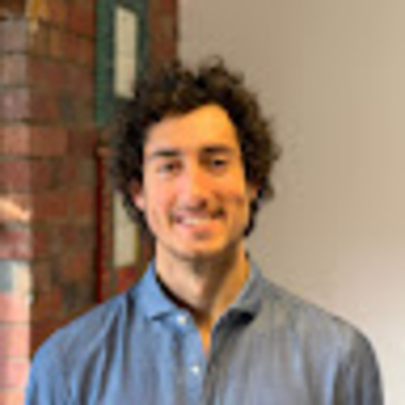 Meet your Posher, Sebastián - Picture 1 of 1